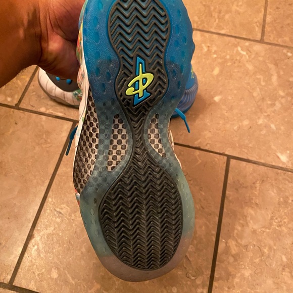 Weatherman foamposite - Picture 3 of 3